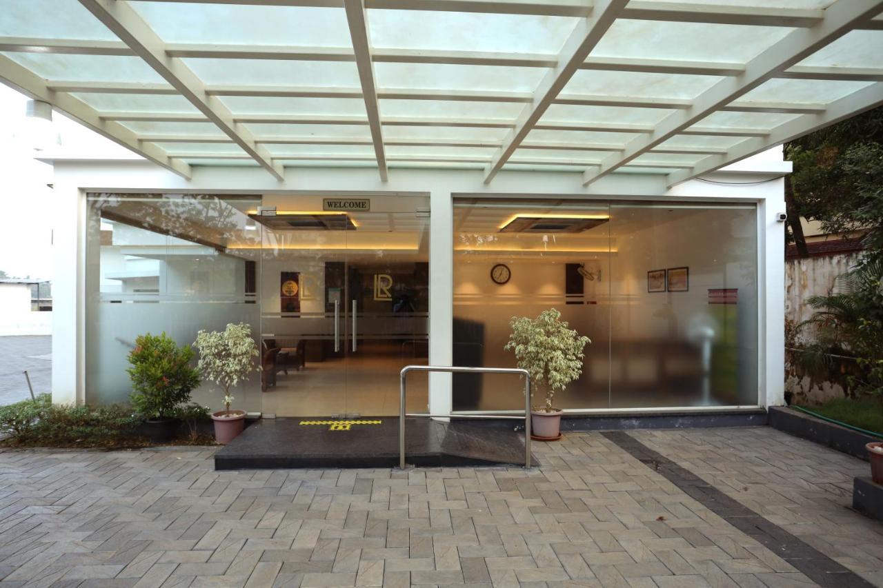 Loveland Residency Kochi Exterior foto